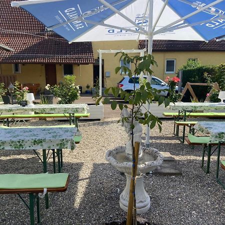 Gasthaus Zur Rose Aalen Exterior photo
