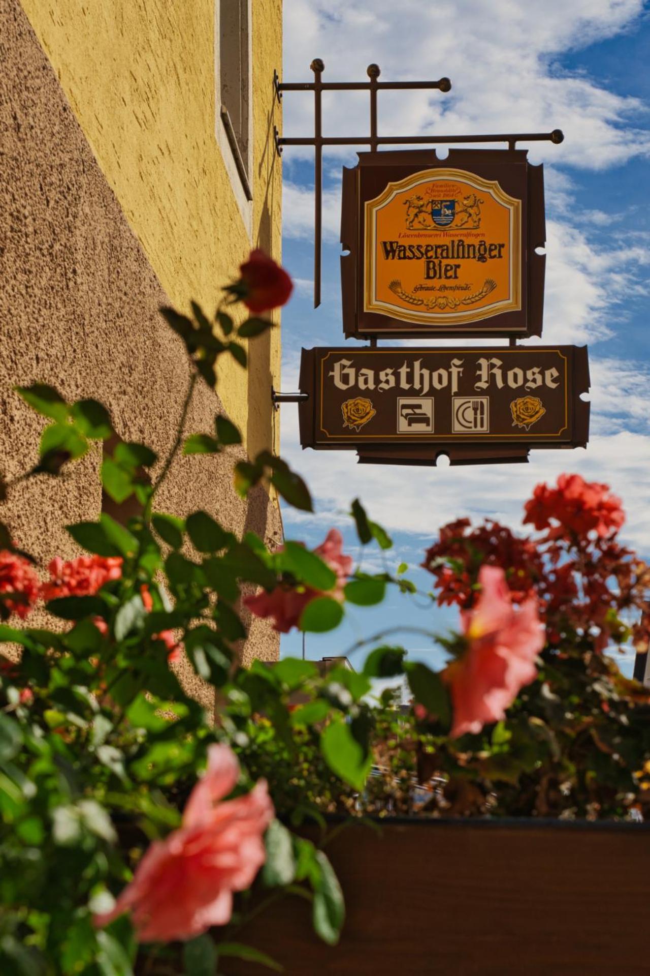 Gasthaus Zur Rose Aalen Exterior photo